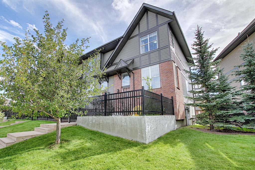 83 New Brighton Common SE, Calgary, AB A1027197 Hamilton Lamb Reiser