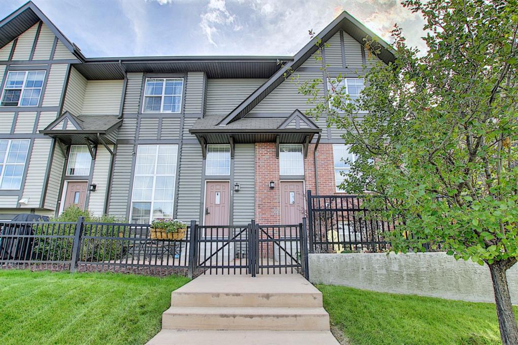 83 New Brighton Common SE, Calgary, AB A1027197 Hamilton Lamb Reiser