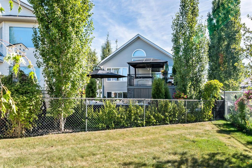 13 Sandstone Ridge Crescent, Okotoks, AB, T1S 1P8 A1029861 Andrea