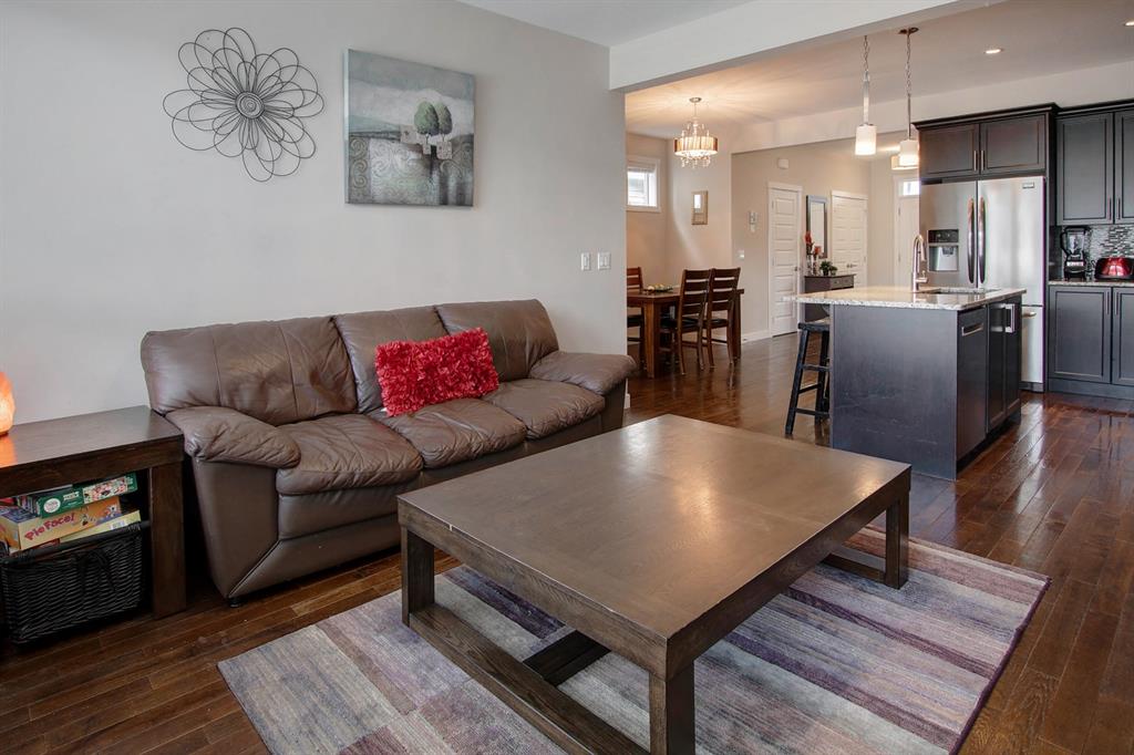 158 Williamstown Close NW, Airdrie, AB, T4B 0X8 A1030383 Mari Carr