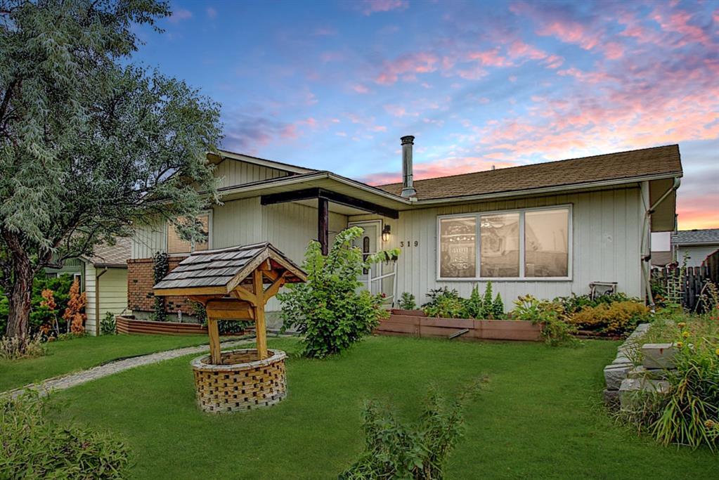 319 Beddington Circle NE, Calgary, AB, T3K 1M9 A1032091 Sarah Johnston