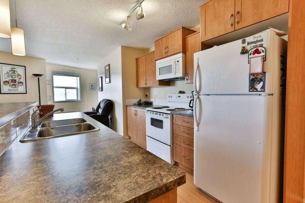 2221 700 Willowbrook Road NW, Airdrie, AB, T4B 0L5 A1033546 Mari