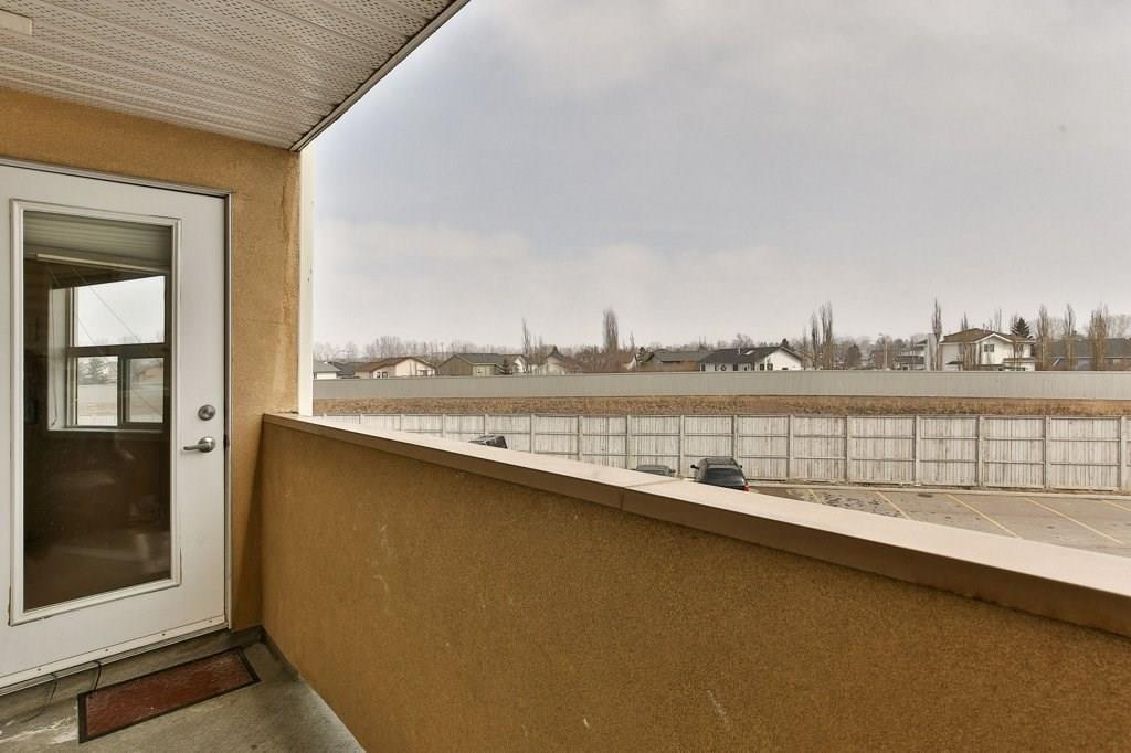 2221 700 Willowbrook Road NW, Airdrie, AB, T4B 0L5 A1033546 Mari Carr Real Estate