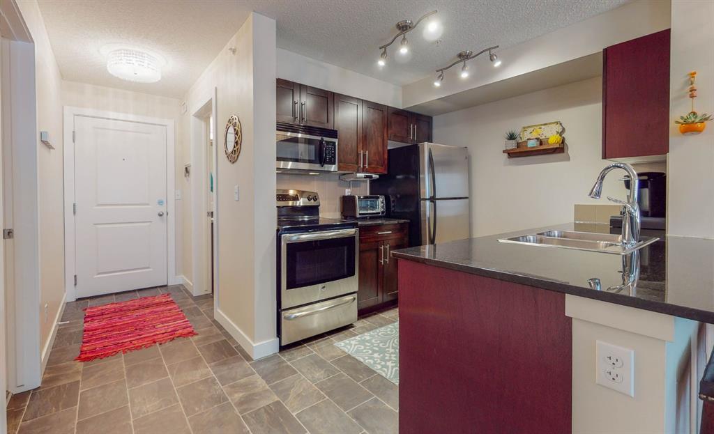 409 195 Kincora Glen Road NW, Calgary, AB A1035190 Zeena Taghvai