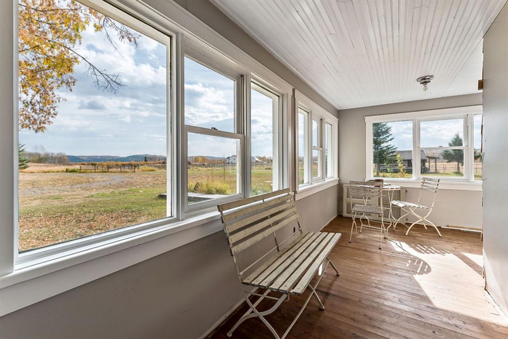 240015 Hwy 549 W, Millarville, AB, T0L 1K0 A1040421 Carmen Davison