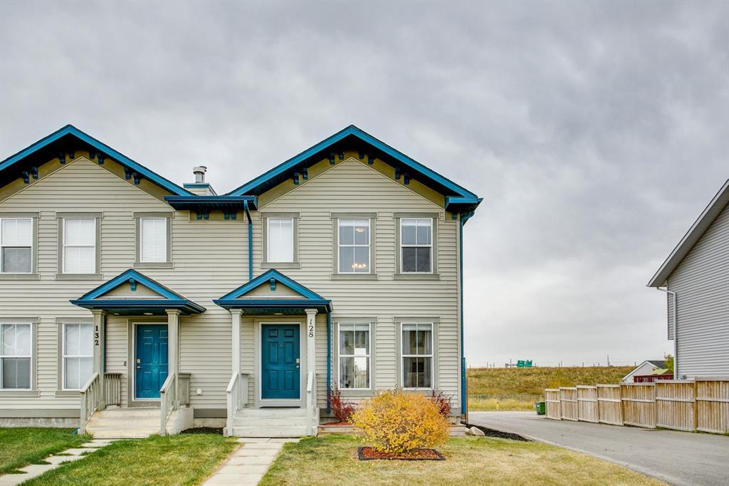 128 Elgin Meadows View SE, Calgary, AB, T2Z 0E9 A1041080 The Penley