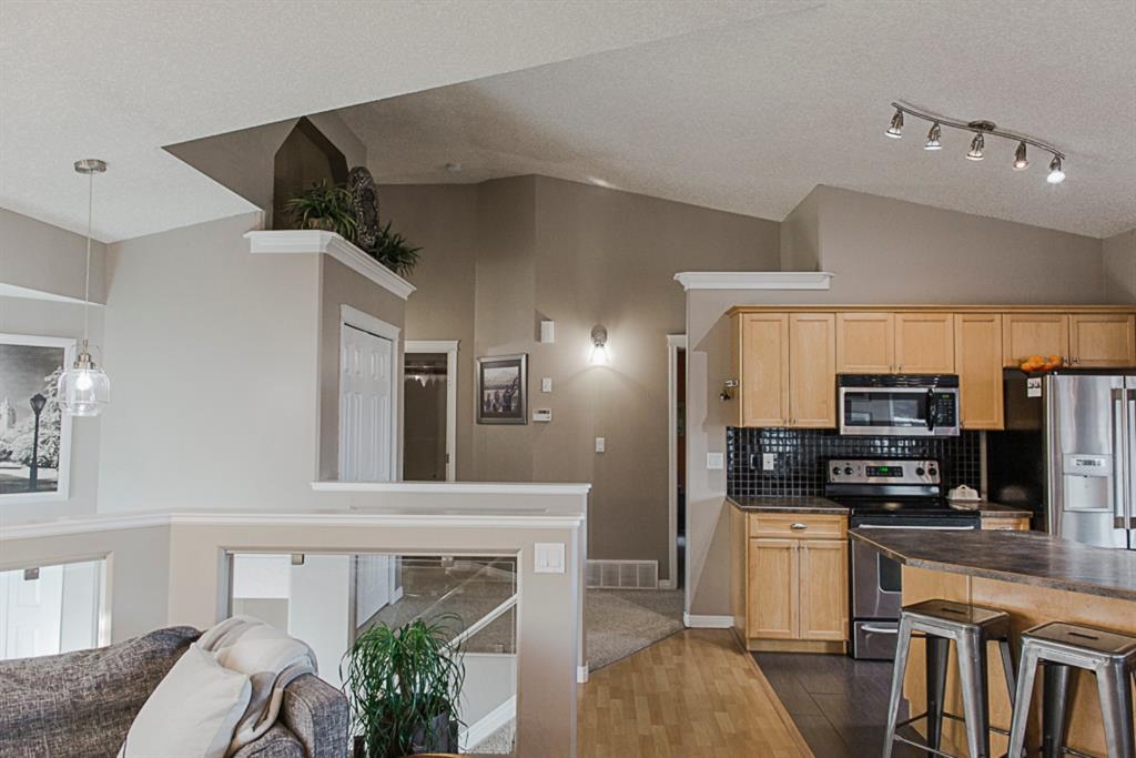 12217 104A Street, Grande Prairie, AB, T8V 8C5 A1041907 Team North