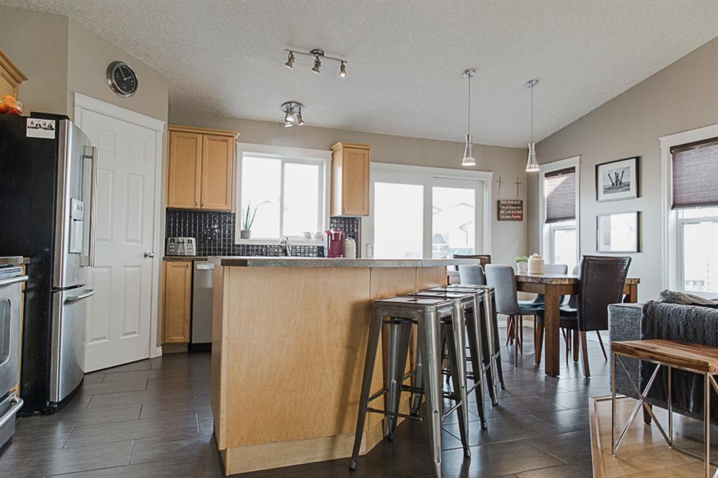 12217 104A Street, Grande Prairie, AB, T8V 8C5 A1041907 Team North