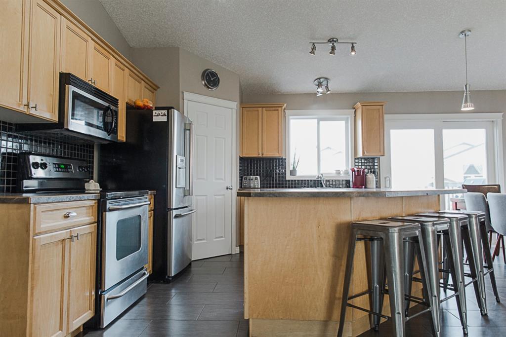 12217 104A Street, Grande Prairie, AB, T8V 8C5 A1041907 Team North