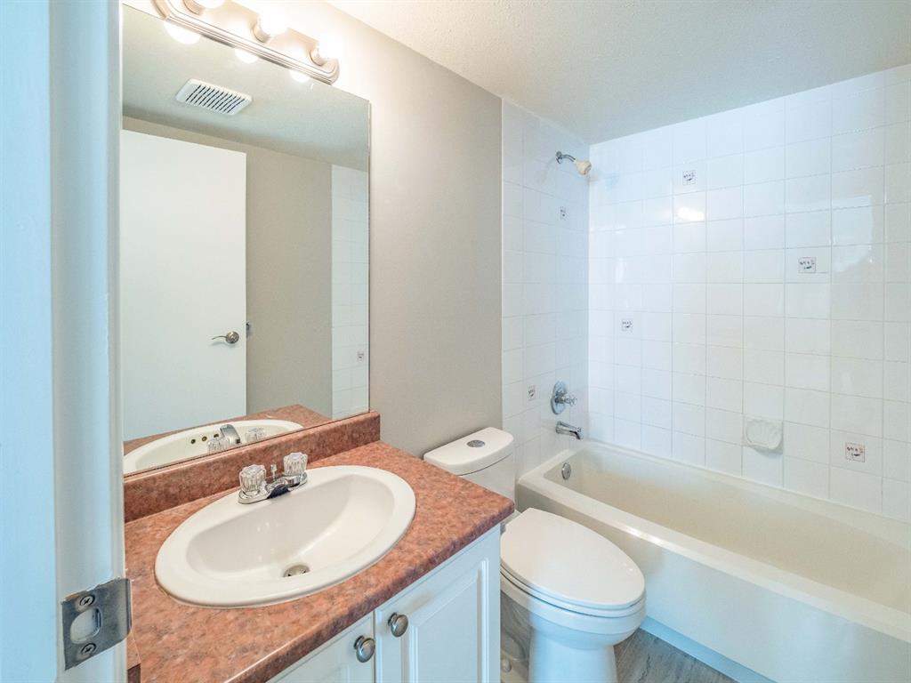 303 55 Arbour Grove Close NW, Calgary, AB, T3A 5X9 A1043827 Heart & Sold Ashlee Samaska