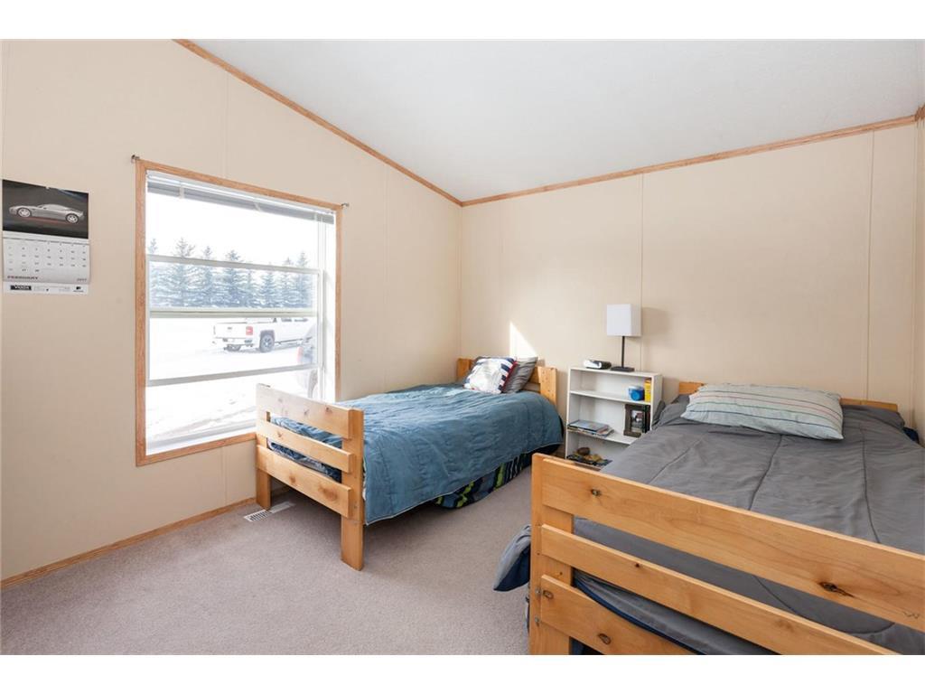 98 1190 15 Avenue, Didsbury, AB, T0M 0W0 A1045347 Mari Carr Real