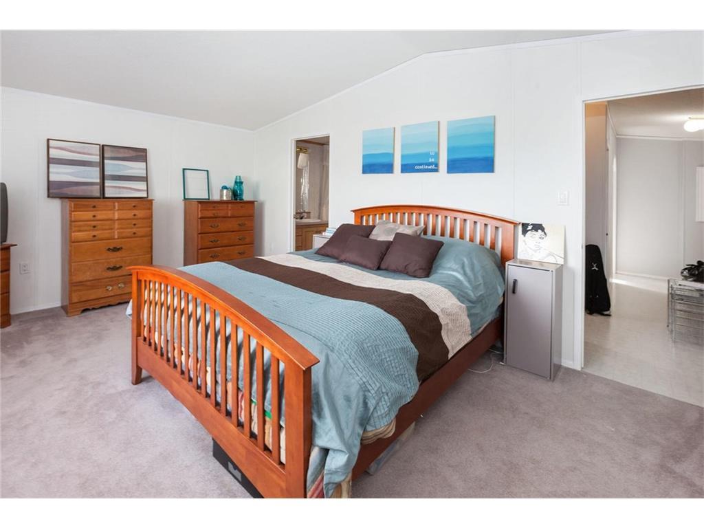 98 1190 15 Avenue, Didsbury, AB, T0M 0W0 A1045347 Mari Carr Real