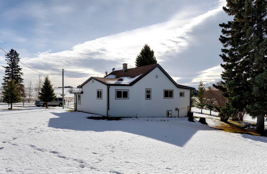 154033 264 Street W, Rural Foothills County, AB, T0L 1W2 A1043806