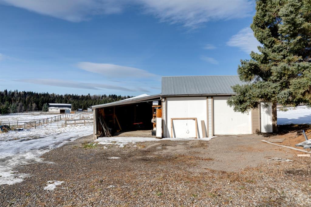 154033 264 Street W, Rural Foothills County, AB, T0L 1W2 A1043806