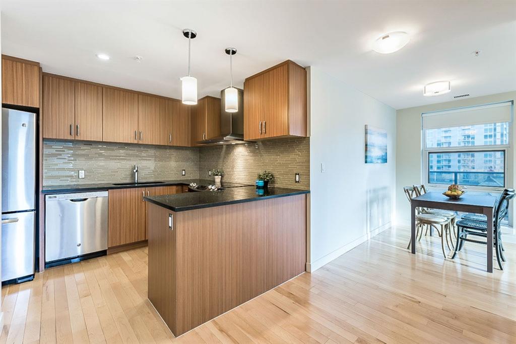 407 303 13 Avenue SW, Calgary, AB Carmen Davison