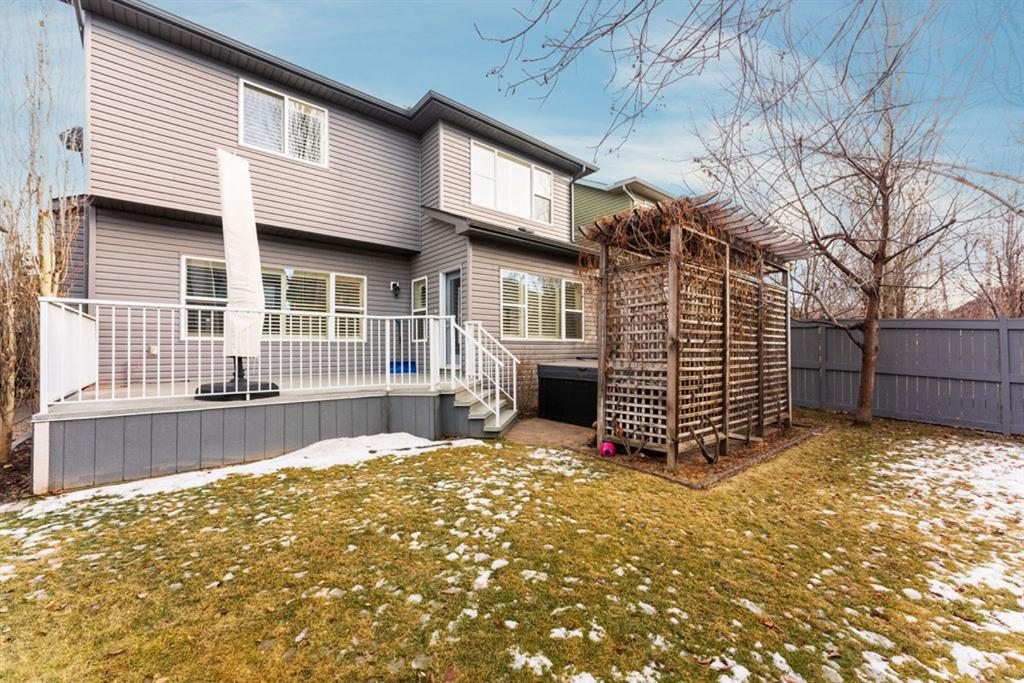 221 Evergreen Plaza SW, Calgary, AB, T2Y 5B2 A1053888 Smith