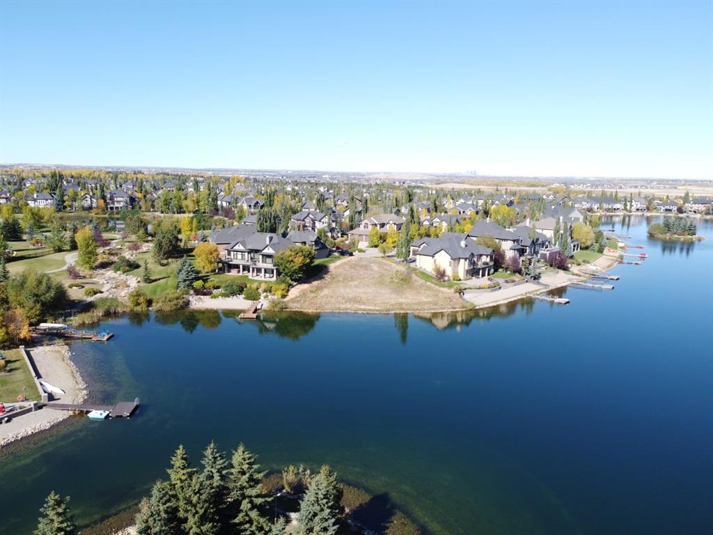 52 Heritage Lake Shores, Heritage Pointe, AB A1058938 Jerry Thai