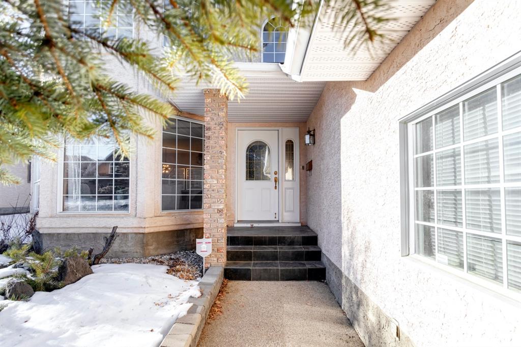 2931 Signal Hill Drive SW, Calgary, AB, T3H 2W1 A1063500 Melanie