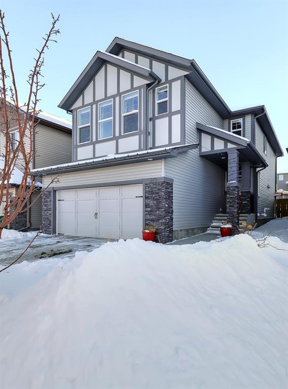 370 Hillcrest Circle SW, Airdrie, AB, T4B 4B3 A1070215 The