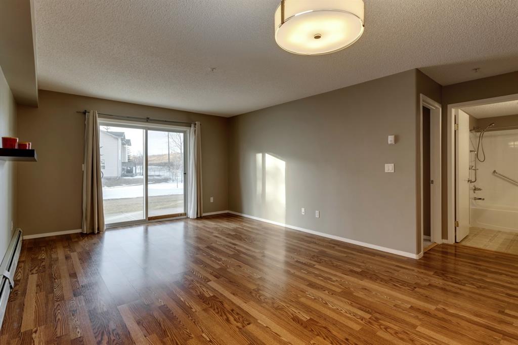 107, 3000 Citadel Meadow Point NW, Calgary, AB, T3G 5N5 A1070603