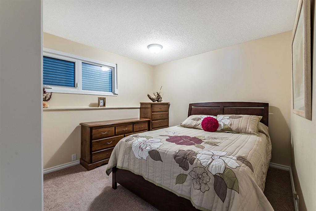 11819 Elbow Drive SW, Calgary, AB, T2W 1H1 A1071296 Smith Pezzente