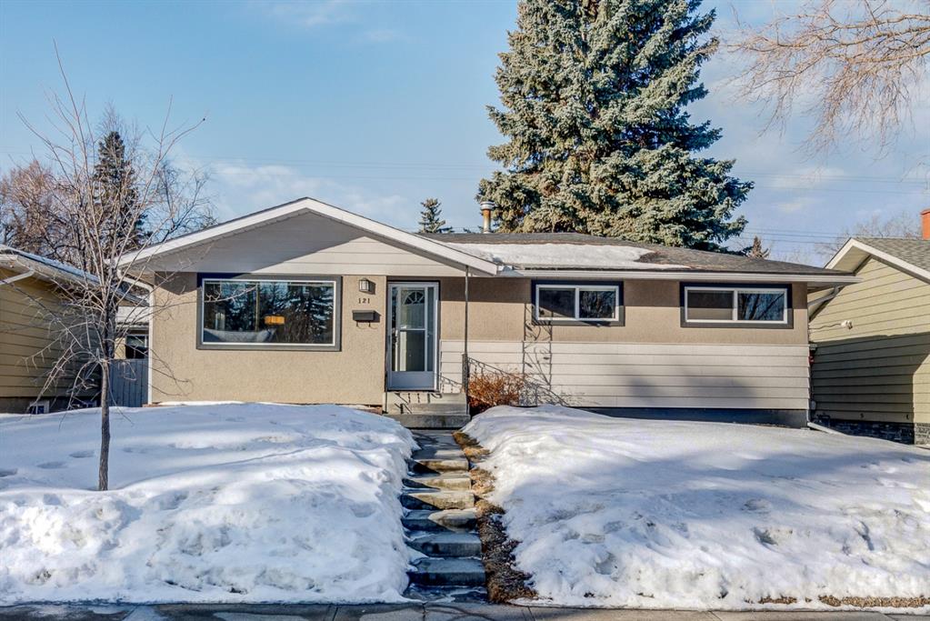 121 Fielding Drive, Calgary, AB, T2H 1H3 A1073773 Livia McCabe