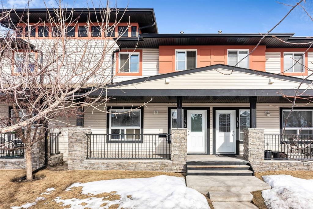 173 Eversyde Common SW, Calgary, AB, T2Y 2Z5 A1073828 Smith