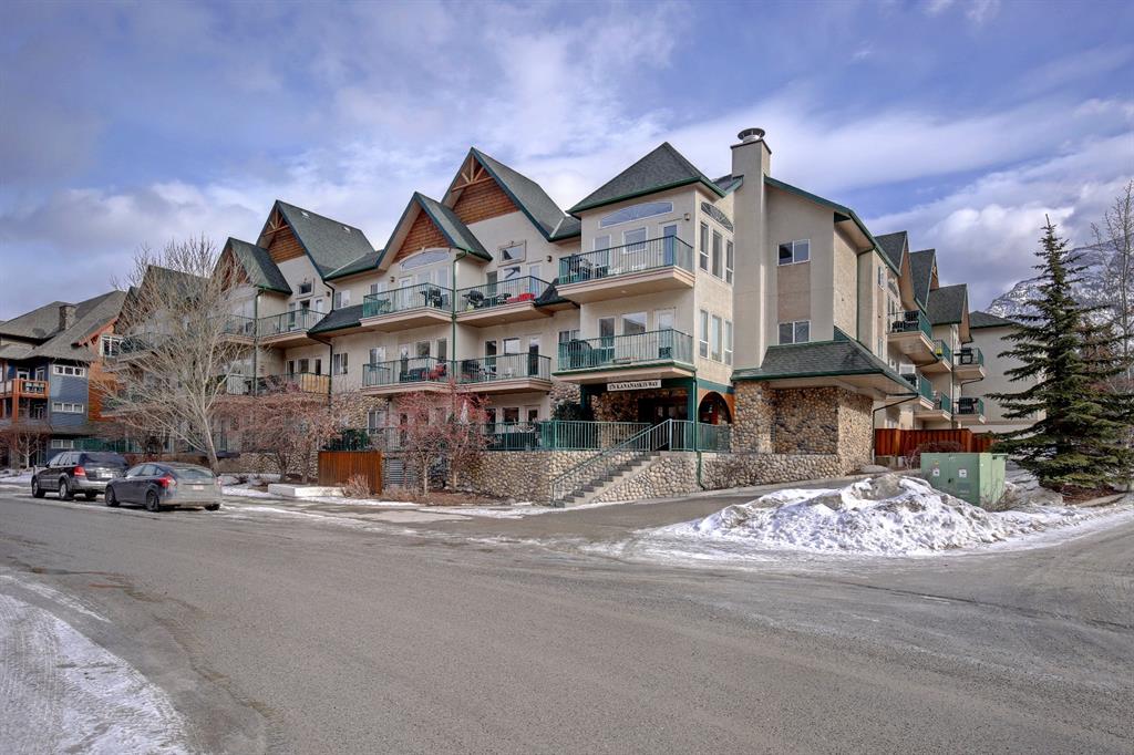 100 176 Kananaskis Way, Canmore, AB, T1W 3E4 A1076972 Gary Bavis