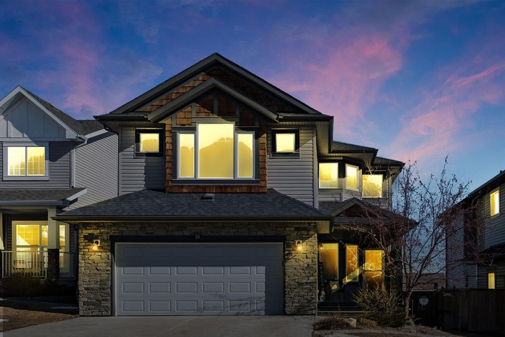 16 Westmount Way, Okotoks, AB, T1S 2L3 A1078111 Andrea WiltonClark