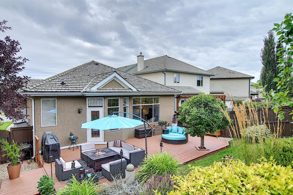 7862 Springbank Way SW, Calgary, AB, T3H 4J8 A1078431 Sarah Johnston