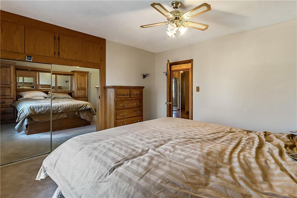 2827 12 Avenue NW, Calgary, AB, T2N 1K9 A1083627 Smith Pezzente