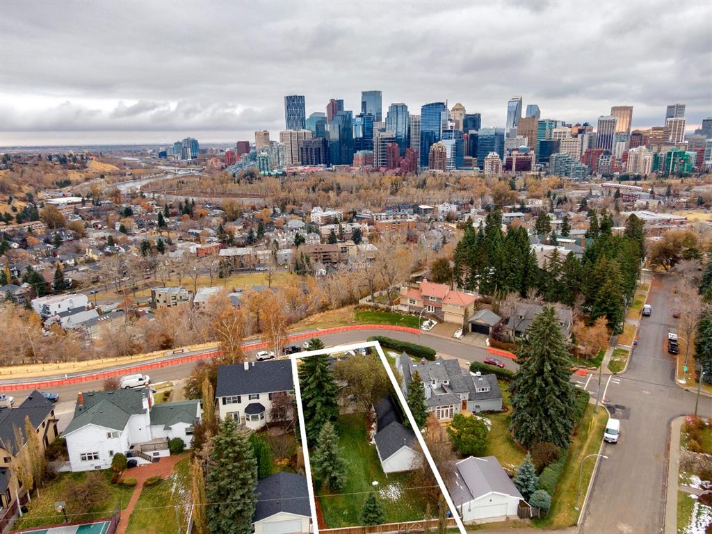 748 Crescent Road NW, Calgary, AB, T2M 4A7 A1083687 Ben Knopp