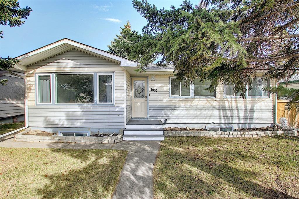 2010 Redwood Crescent Street SE, Calgary, AB, T1B 1R7 A1091882
