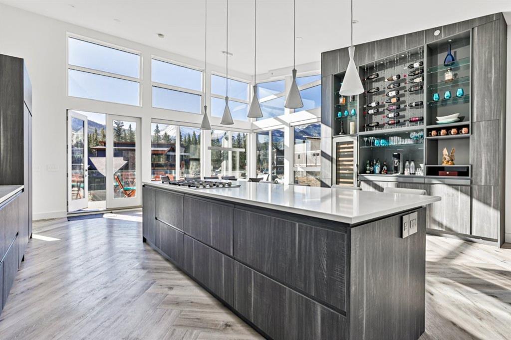 132 River’s Bend Way, Dead Man’s Flats, AB, T1W 0K5 A1098152 Barry