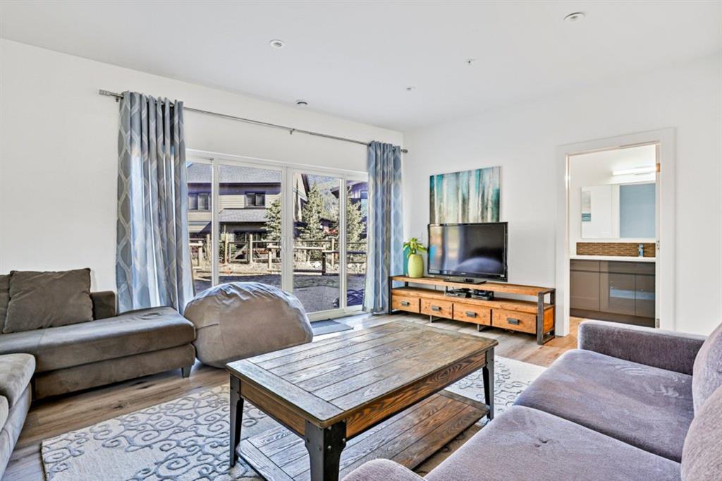 132 River’s Bend Way, Dead Man’s Flats, AB, T1W 0K5 A1098152 Barry