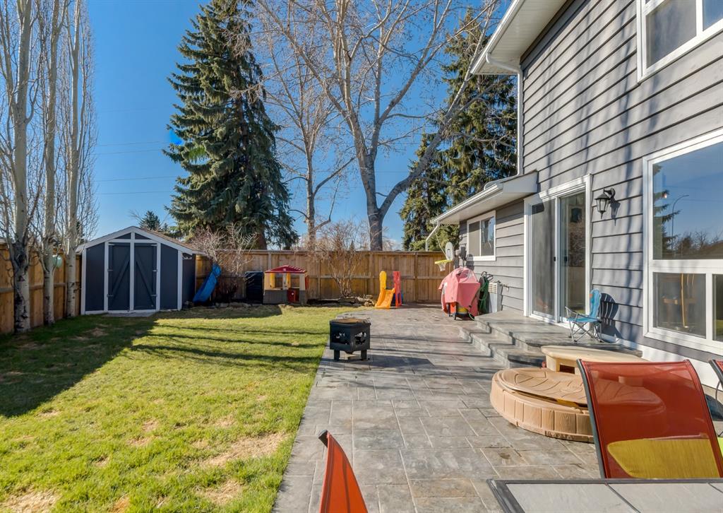8 Sun Valley Drive SE, Calgary, AB, T2X 1V2 A1103346 Home is not a