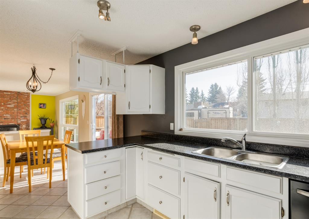 8 Sun Valley Drive SE, Calgary, AB, T2X 1V2 A1103346 Home is not a