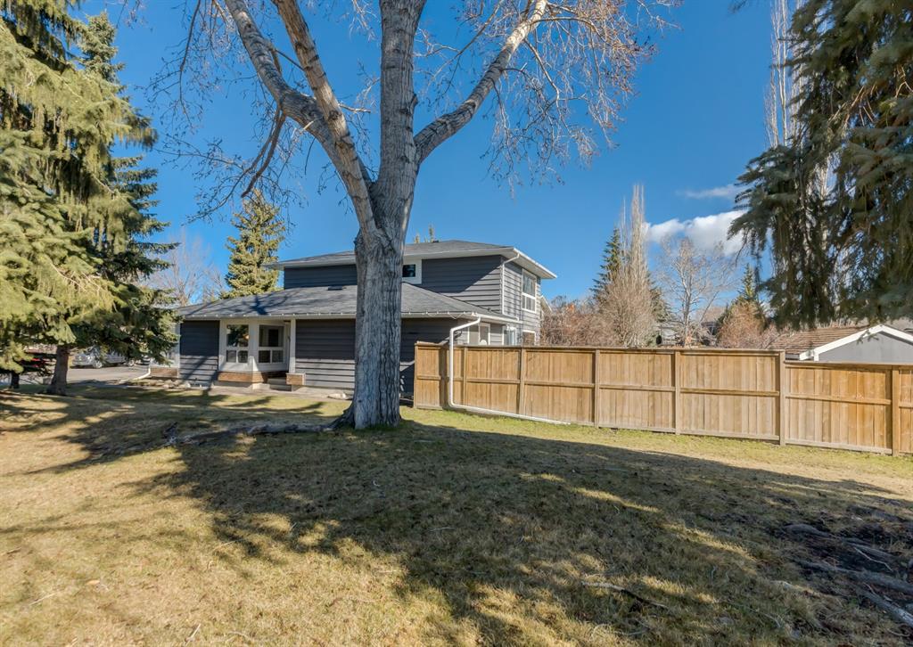 8 Sun Valley Drive SE, Calgary, AB, T2X 1V2 A1103346 Home is not a
