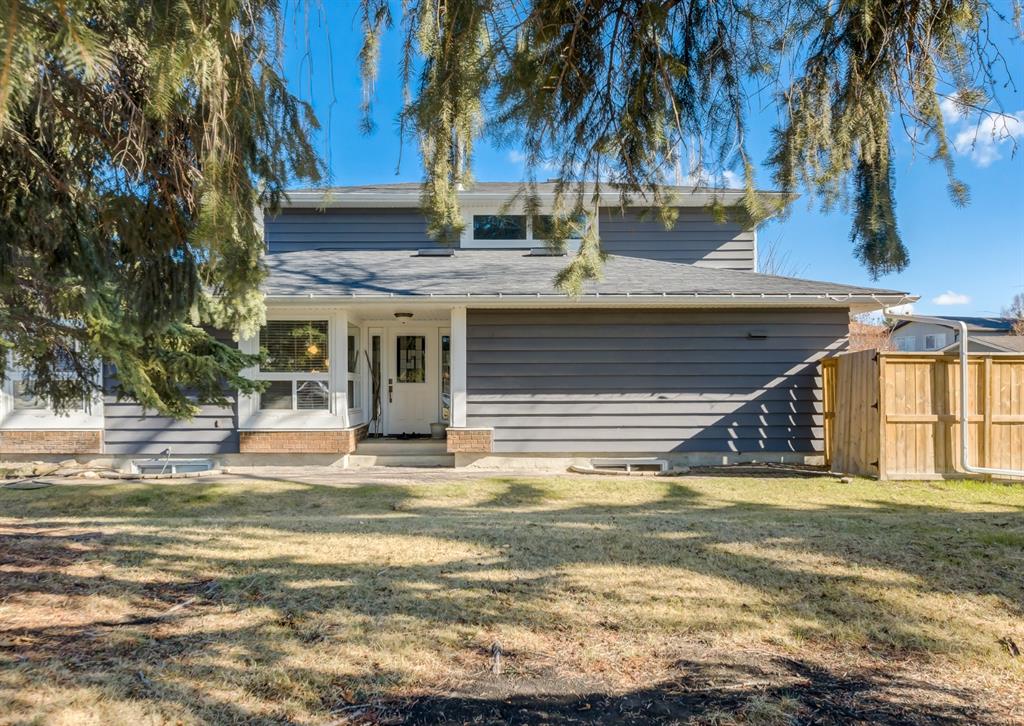 8 Sun Valley Drive SE, Calgary, AB, T2X 1V2 A1103346 Home is not a