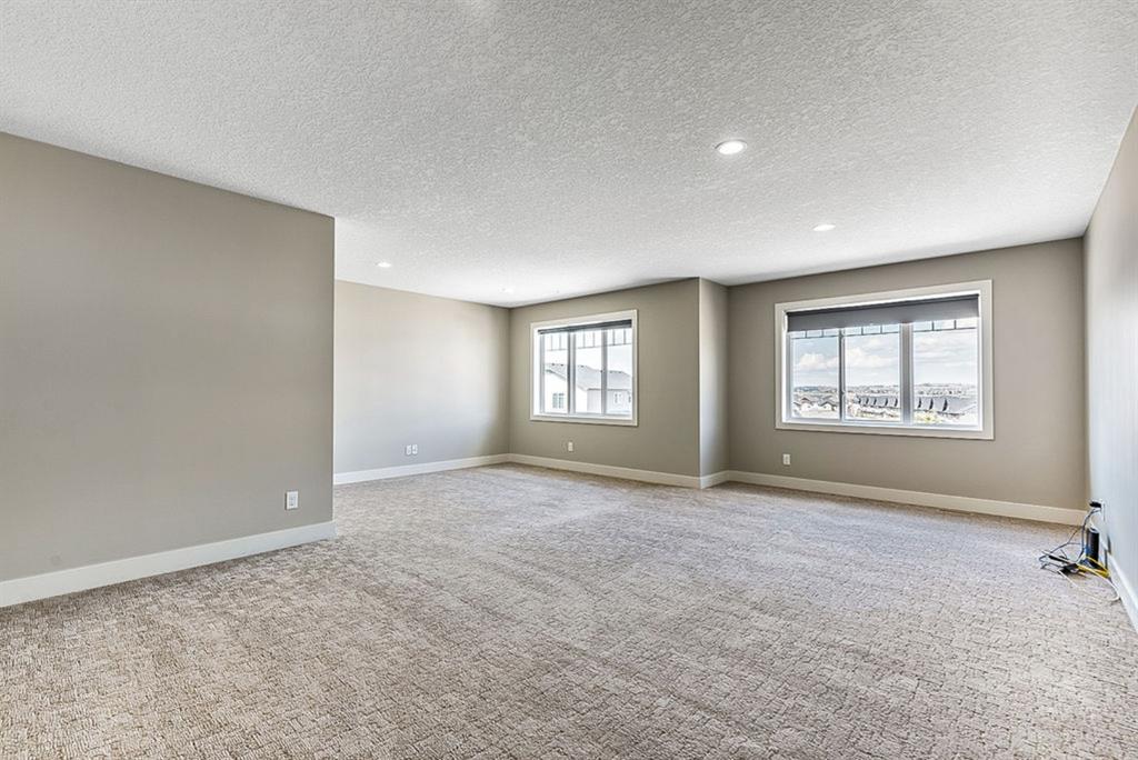 259 Cimarron Vista Court, Okotoks, AB, T1S 0L5 A1106522 Gerard Chiasson