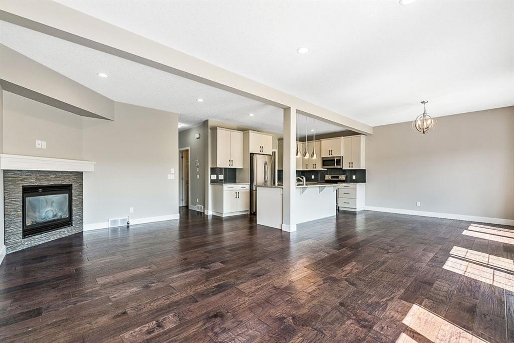 259 Cimarron Vista Court, Okotoks, AB, T1S 0L5 A1106522 Gerard Chiasson