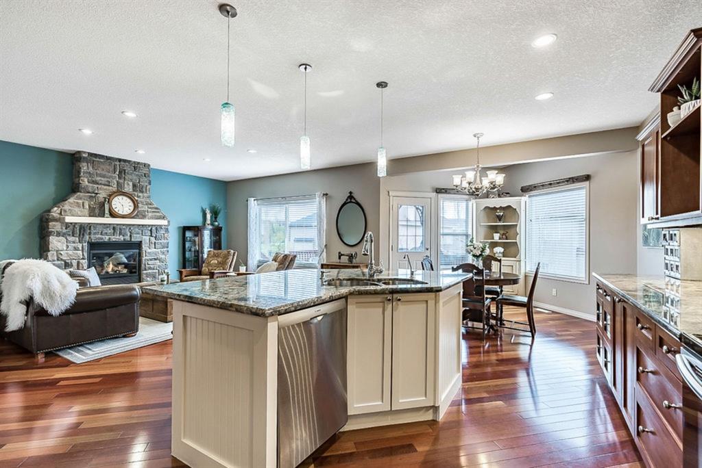 343 Banister Drive, Okotoks, AB, T1S 1Y1 A1111647 Andrea WiltonClark