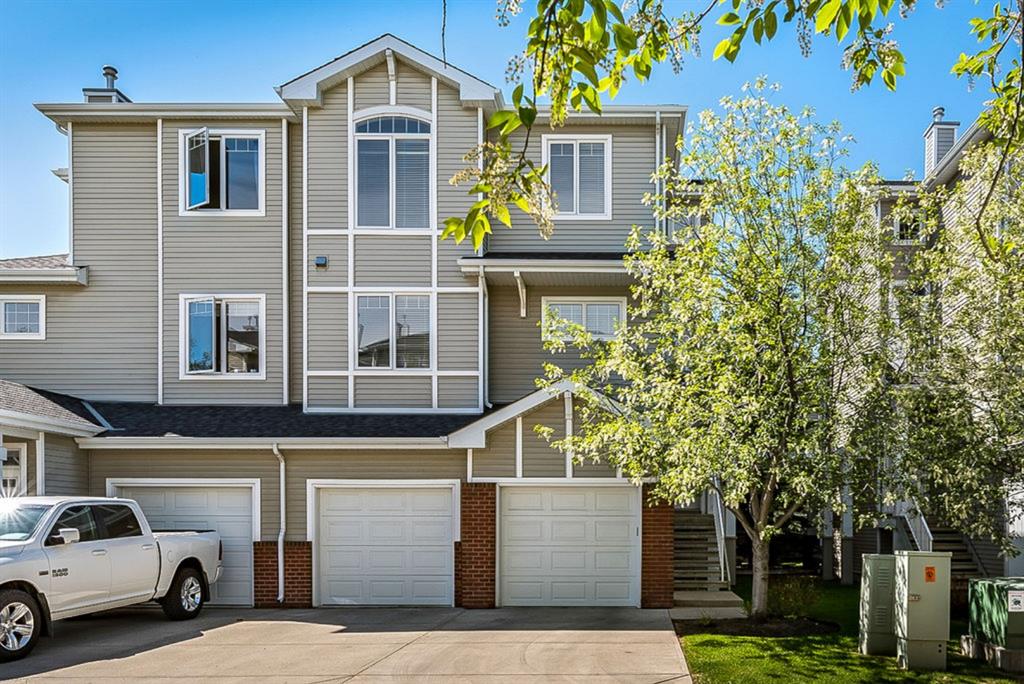 1403 8000 Wentworth Drive SW, Calgary, AB, T3H 5L1 A1116523 Alex Cowie