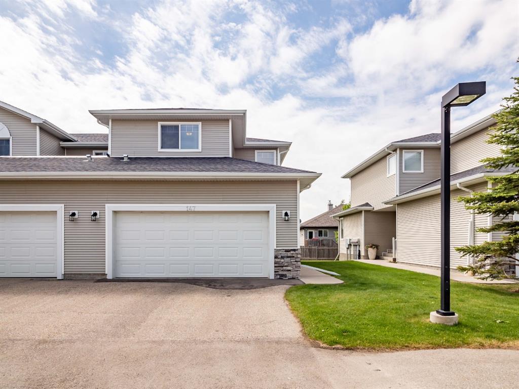 147 Hillview Terrace, Strathmore, AB, T1P 1X2 A1118394 Heart & Sold
