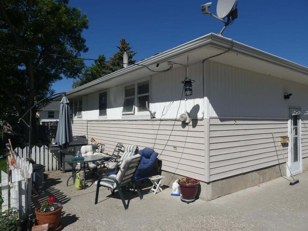 411 2 Street N, Vulcan, AB, T0L 2B0 A1122238 Curtis Patton
