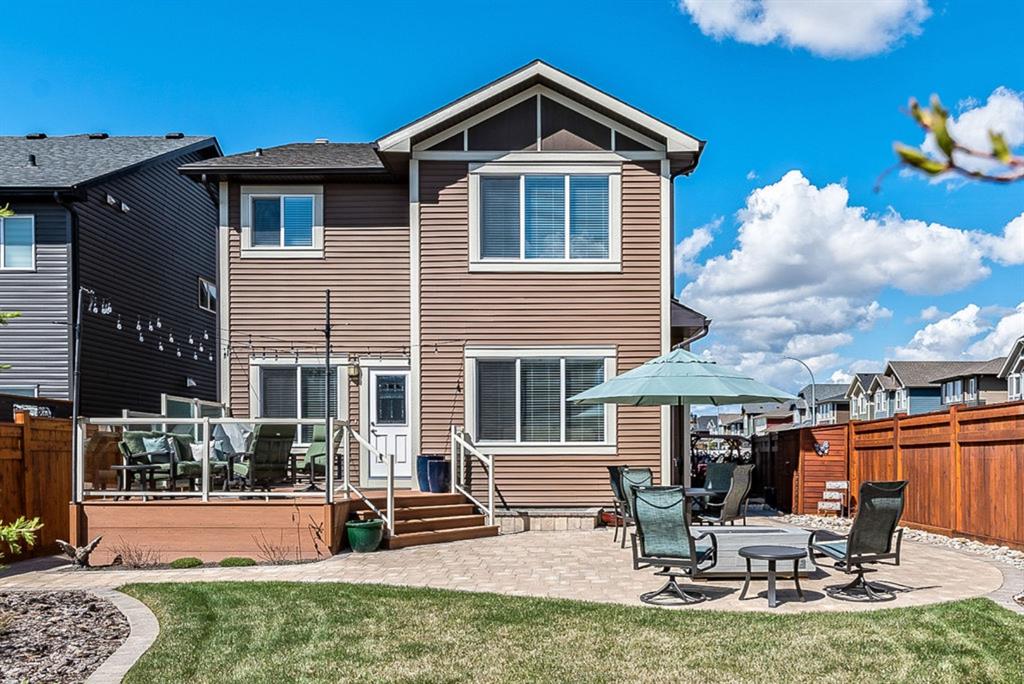32 Mount Rae Place, Okotoks, AB, T1S 0P1 A1125766 Chris Podesky