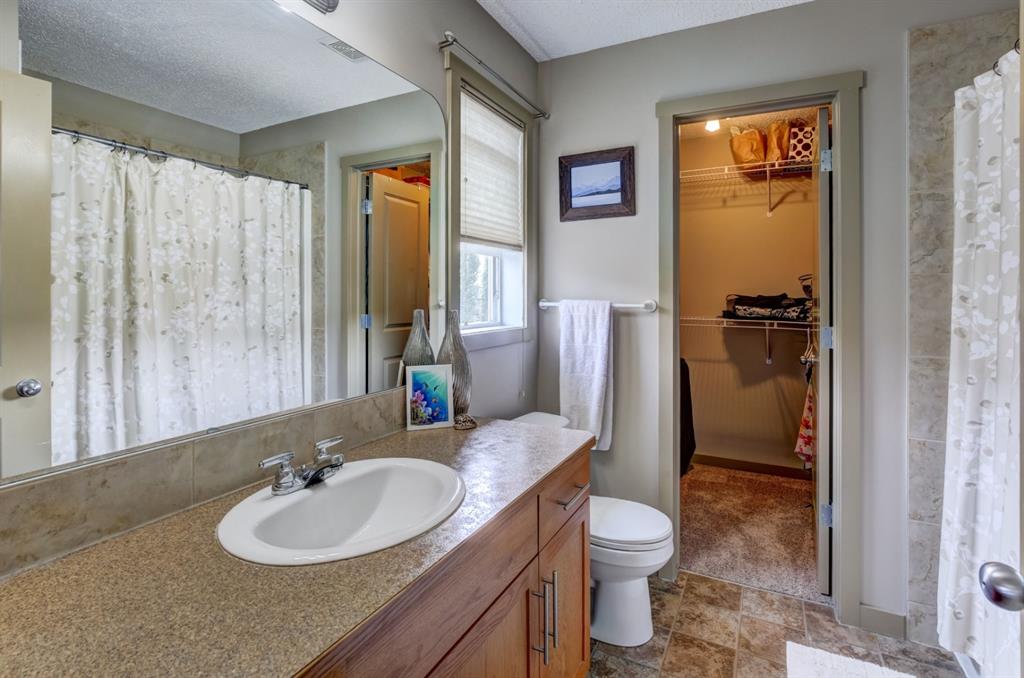 2059 Sagewood Rise SW, Airdrie, AB, T4B 3N7 A1129405 Mari Carr Real