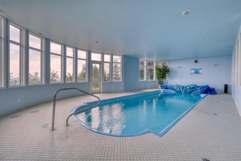 36 Patina Hill SW, Calgary, AB A1131991 Zeena Taghvai