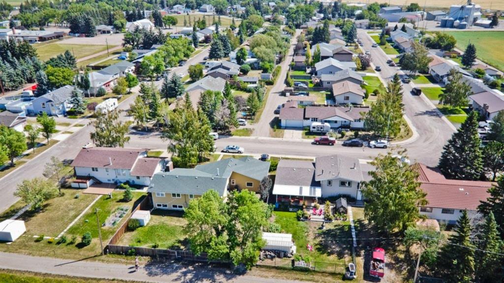 253 Southview Drive, Rockyford, AB A1138913 Carey Rose
