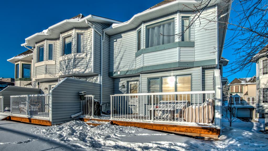 84 Prominence View SW, Calgary, AB, T3H 3M8 A1170425 Kelly Houston